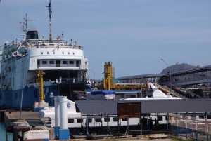 Trafik Kendaraan Meningkat, Penumpang Ferry Merak-Bakauheni Wajib Beli Tiket via Ferizy