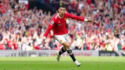 Megabintang Manchester United, Cristiano Ronaldo Sumber : AP Photo/Jon Super