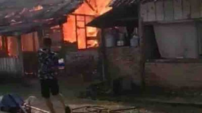 Kebakaran hanguskan satu unit rumah di Kampung Baru Pesawaran (ANTARA/HO)