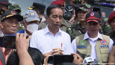 Ke Lokasi Gempa Cianjur, Jokowi: Prioritas Utama adalah Evakuasi