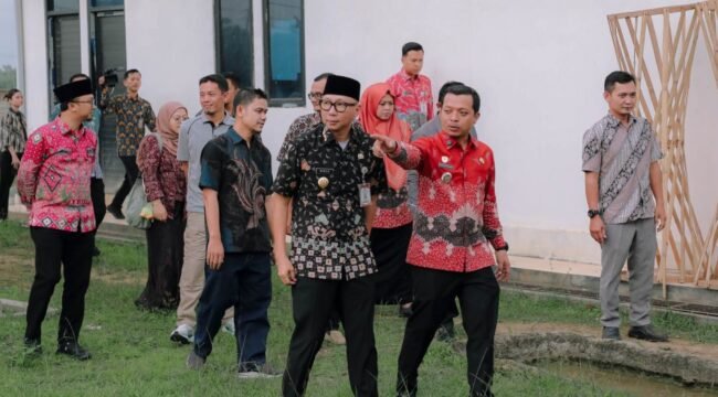 Gubernur Mirza tinjau sentra Mocaf di Pringsewu, Kamis (12/3/2026). Foto dok