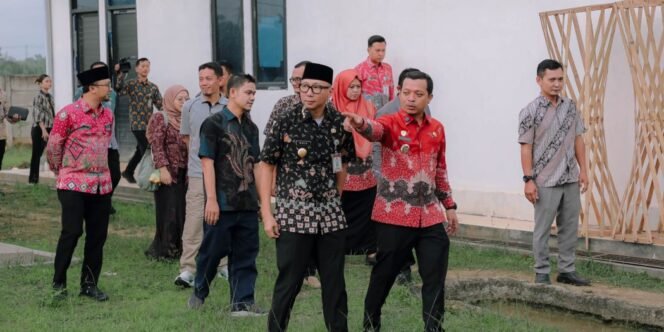 
 Gubernur Mirza tinjau sentra Mocaf di Pringsewu, Kamis (12/3/2026). Foto dok