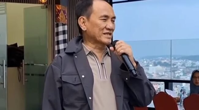 Andi Arief menghadiri bukber Alumni SMID PRD di Randu Resto Bandar Lampung (16/3/2026). Foto dok 