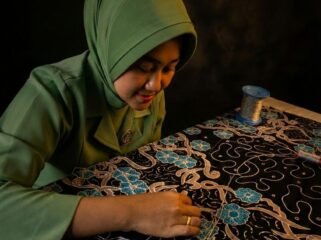 Bidan Asri. Foto dok 