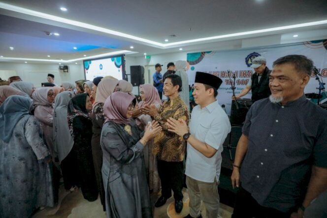
 Sekdaprov Lampung Marindo Kurniawan saat menghadiri Halal Bihalal Ika Smanda. Foto dok 