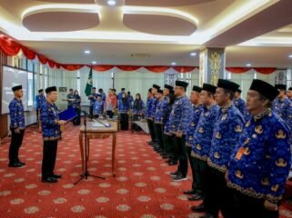 Ketua DPRD Korpri Provinsi Lampung Dr Marindo Kurniawan melantik Dewan Pengurus Korpri Kabupaten Way Kanan (PAW) di Balai Keratun, Pemprov Lampung, Kamis (30/4/2026). Foto dok