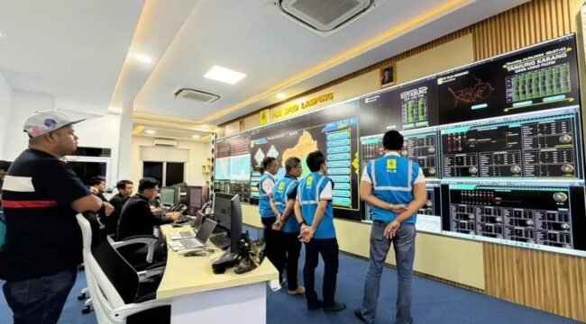 PT. PLN (Persero) Unit Induk Distribusi (UID) Lampung berhasil memulihkan 100 persen sistem kelistrikan di Provinsi Lampung pascagangguan pada sistem interkoneksi Sumatra. (Dok. PLN Lampung).