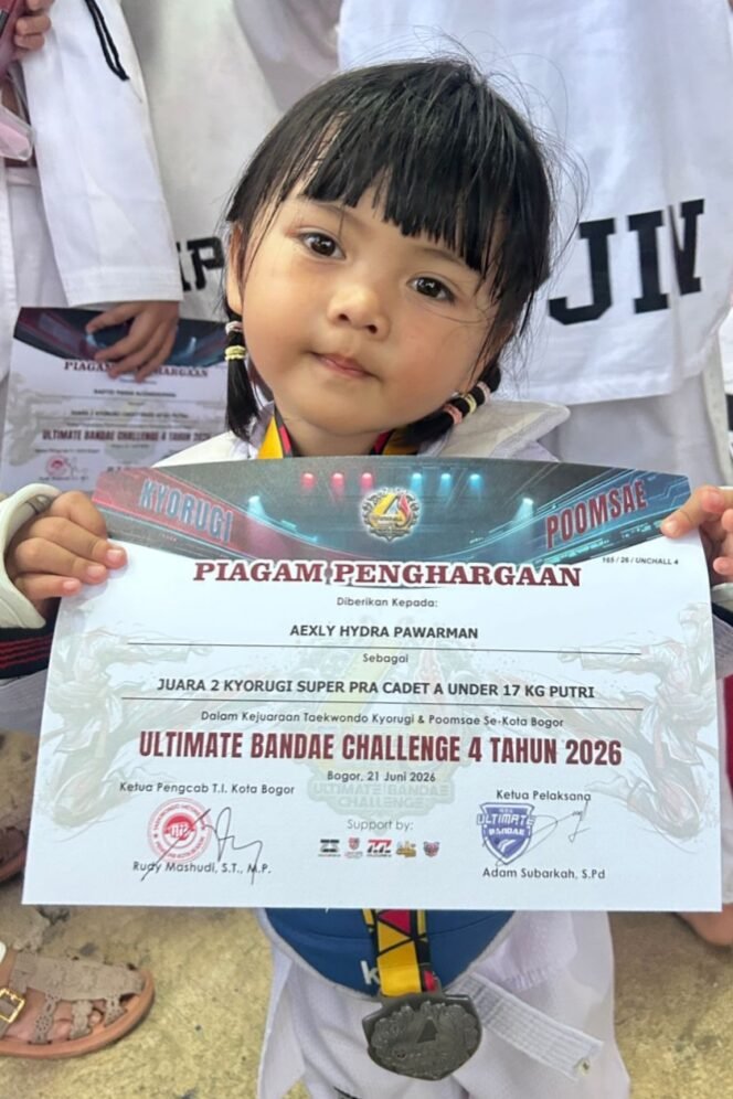 
 Aexly Hydra Pawarman Anak Usia Dini Sudah Berani Raih Kyorugi di Kejuaraan Taekwondo UNCHALL IV 2026