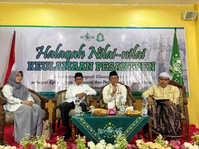 
 Di Halaqah RMI PCNU Kota Pekalongan, Gus Hilmy Soroti Peran Ulama dalam Isu Pencemaran Lingkungan