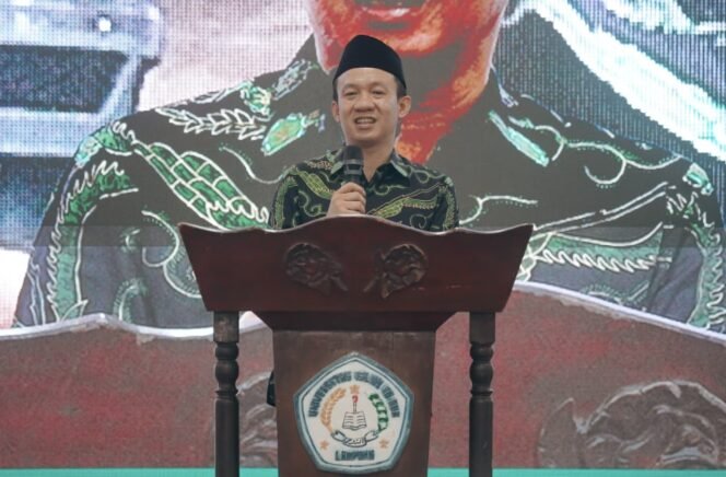 
 Dr. Marindo: Pesantren Diharapkan Adaptif dengan Perkembangan Teknologi Tanpa Kehilangan Jati Diri