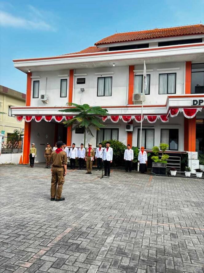
 Ade Utami: Patriotisme Hari Ini Bukan Angkat Senjata, tapi Angkat Persoalan Rakyat