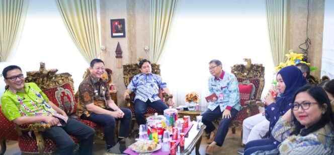 
 Kadis Perindag Provinsi Lampung Zimmi Terima Kunjungan Tim Kemendagri