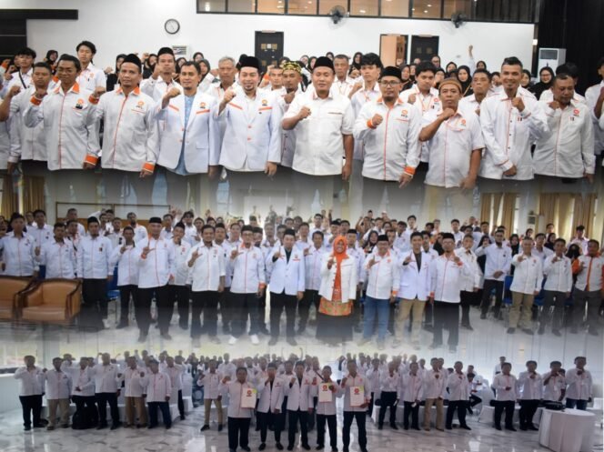 
 Agus Widodo Lantik 630 Pengurus Ranting PKS se-Kota Bandar Lampung, Siap Khidmat untuk Masyarakat